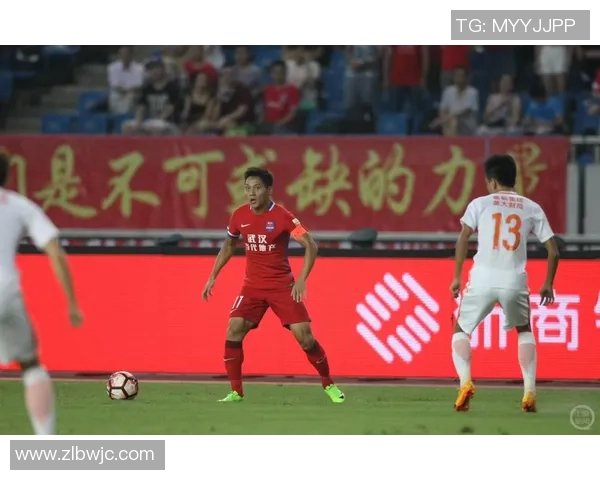 重庆足球队近期表现分析与未来发展方向探讨