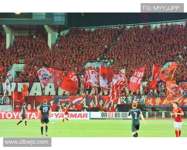 鲁能迎战横滨7名主力缺阵挑战艰巨球队士气能否逆袭